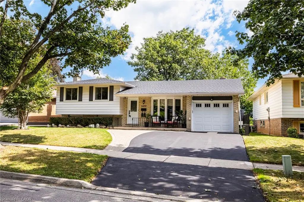 2037 Mountain Grove Avenue, Burlington