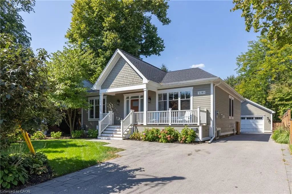 2195 Courtland Drive, Burlington