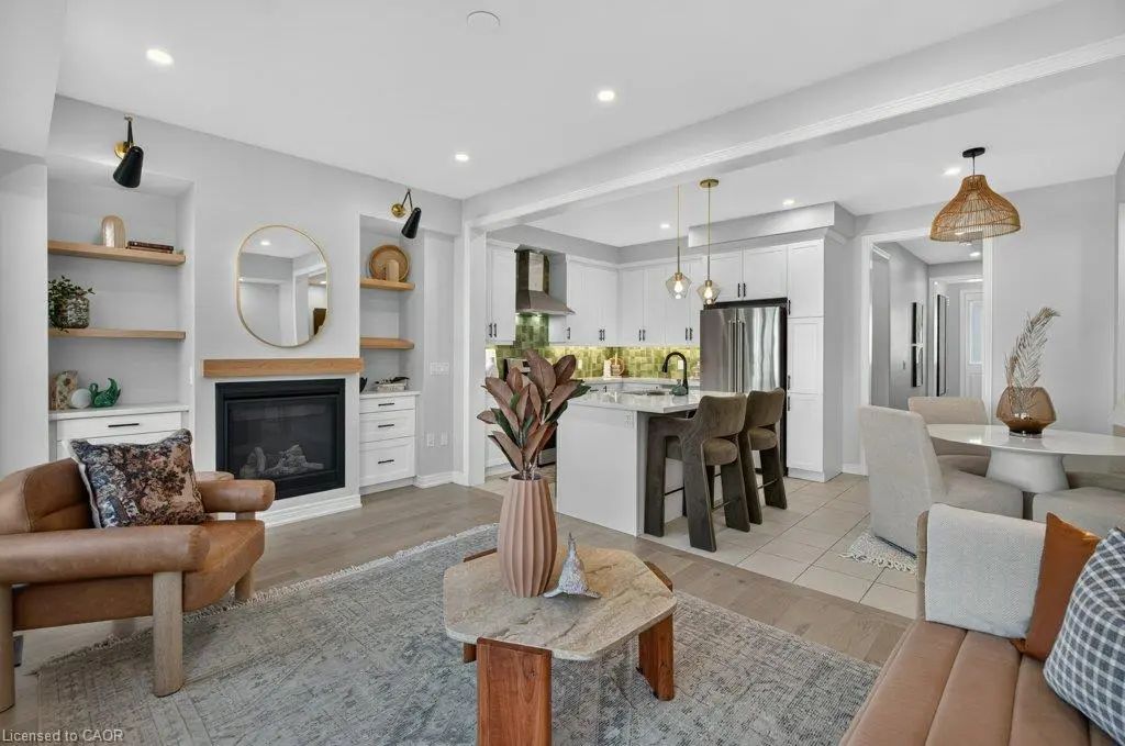 347 Raymond Road, Ancaster