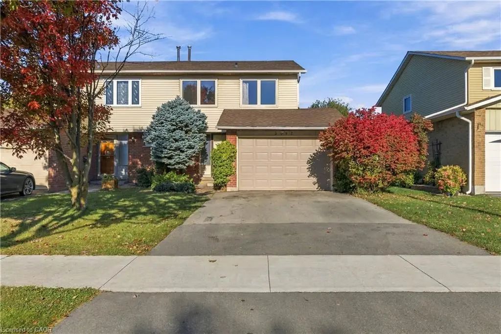 3097 Autumn Hill Crescent, Burlington