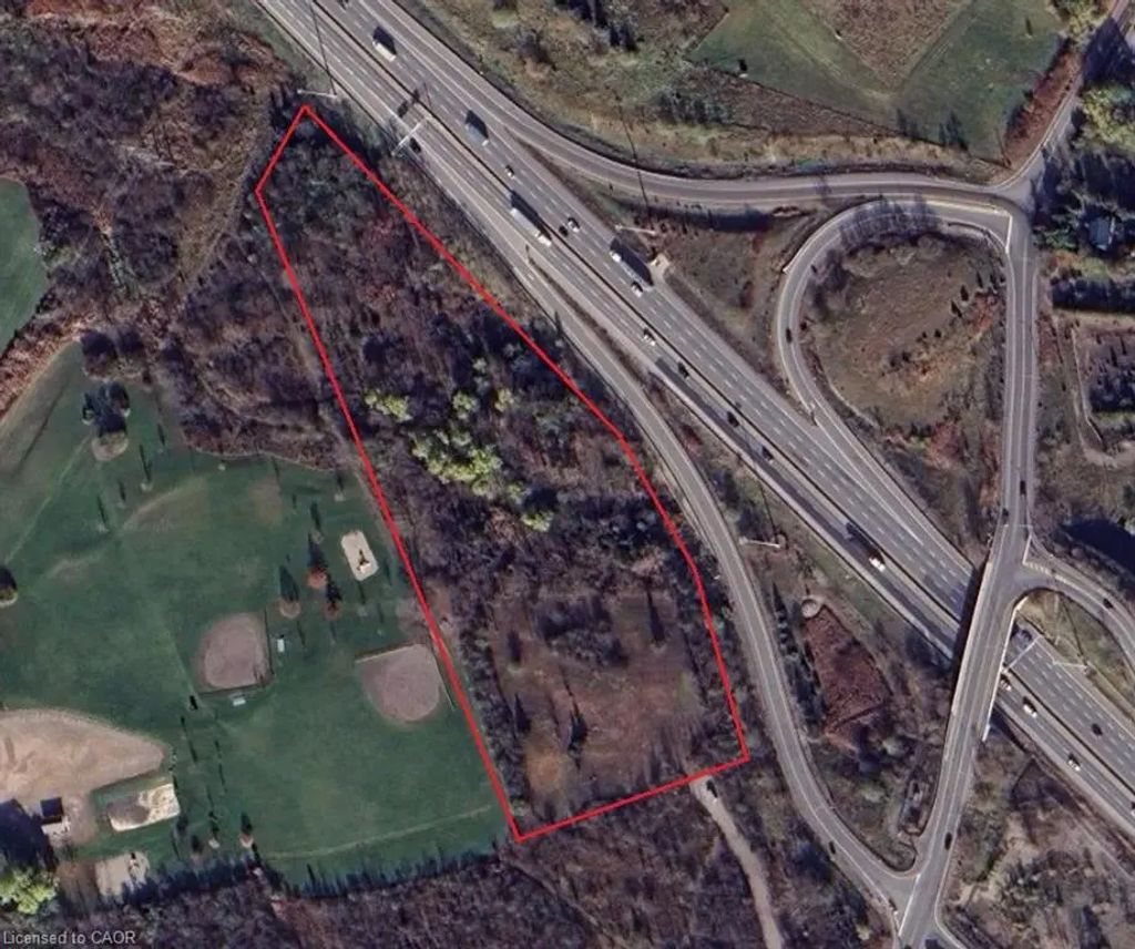 715 York Road, Dundas
