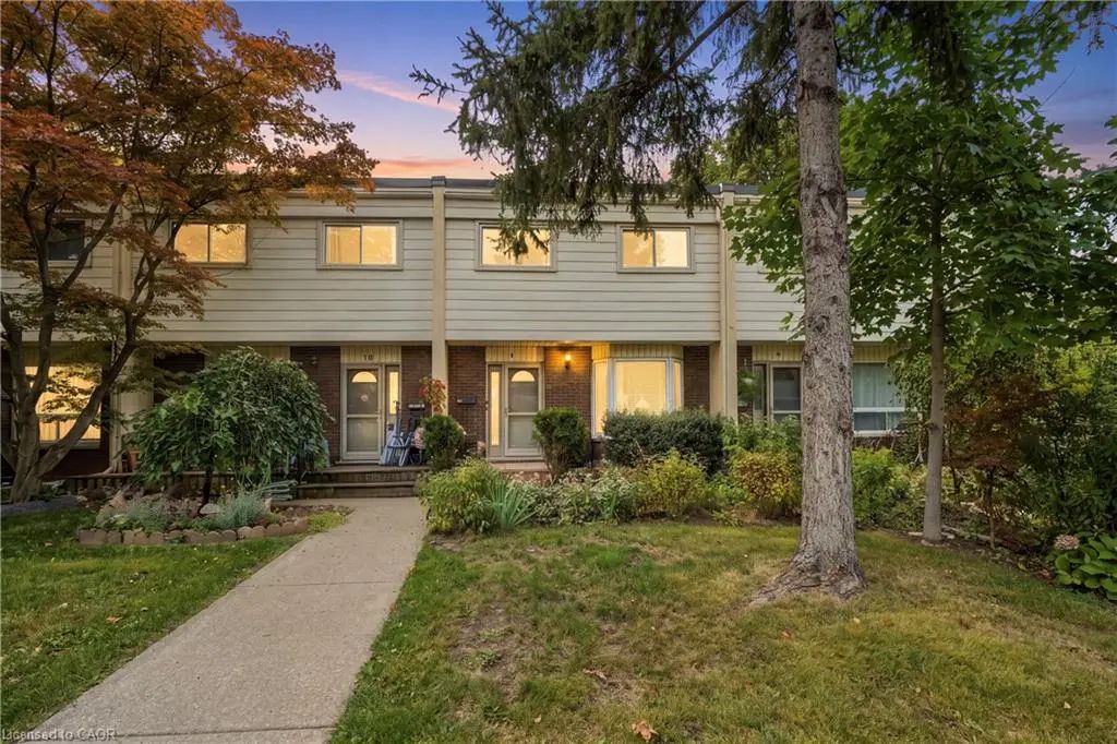 199 York Road 9, Dundas