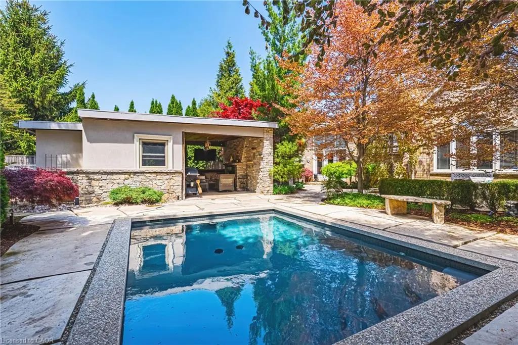 2178 Berwick Drive, Burlington
