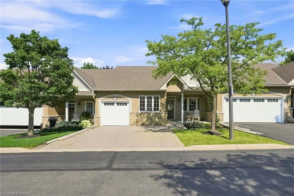 212 Stonehenge Drive 41, Ancaster