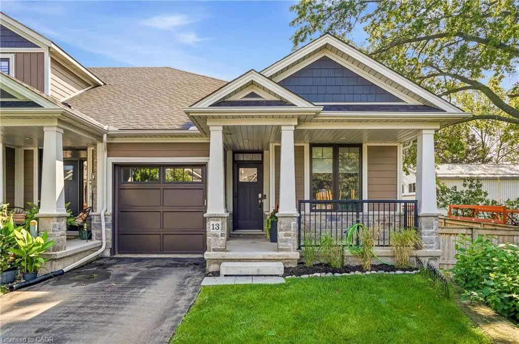 13 Turbinia Court, Grimsby
