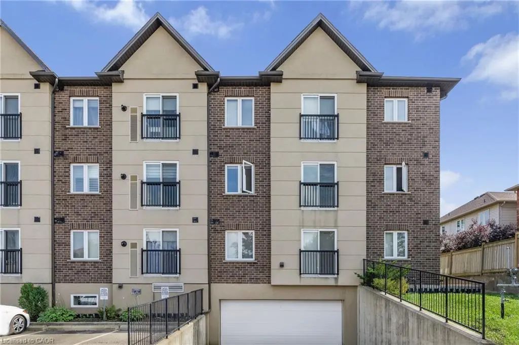 886 Golf Links Road 108, Ancaster