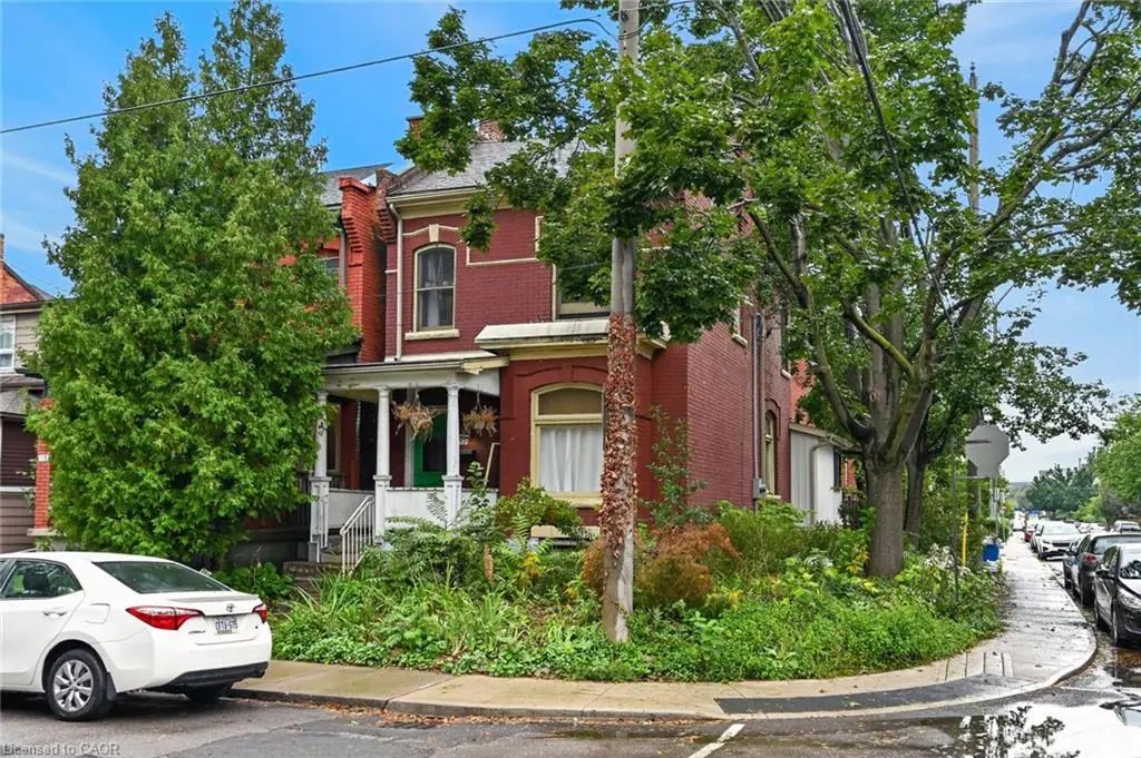 115 Elgin Street Main, Hamilton