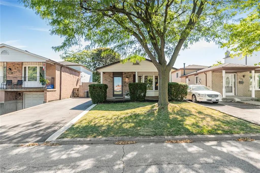 703 Upper Wentworth Street, Hamilton