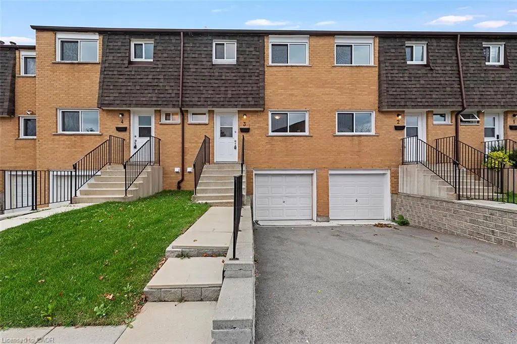 20 Anna Capri Drive 3, Hamilton