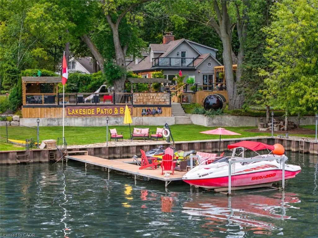 413 Indian Road, Burlington