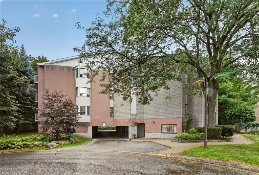 5 Niagara Street 301, Grimsby
