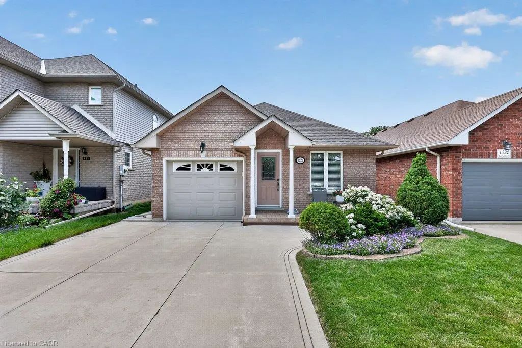 1320 Burkholder Drive, Burlington