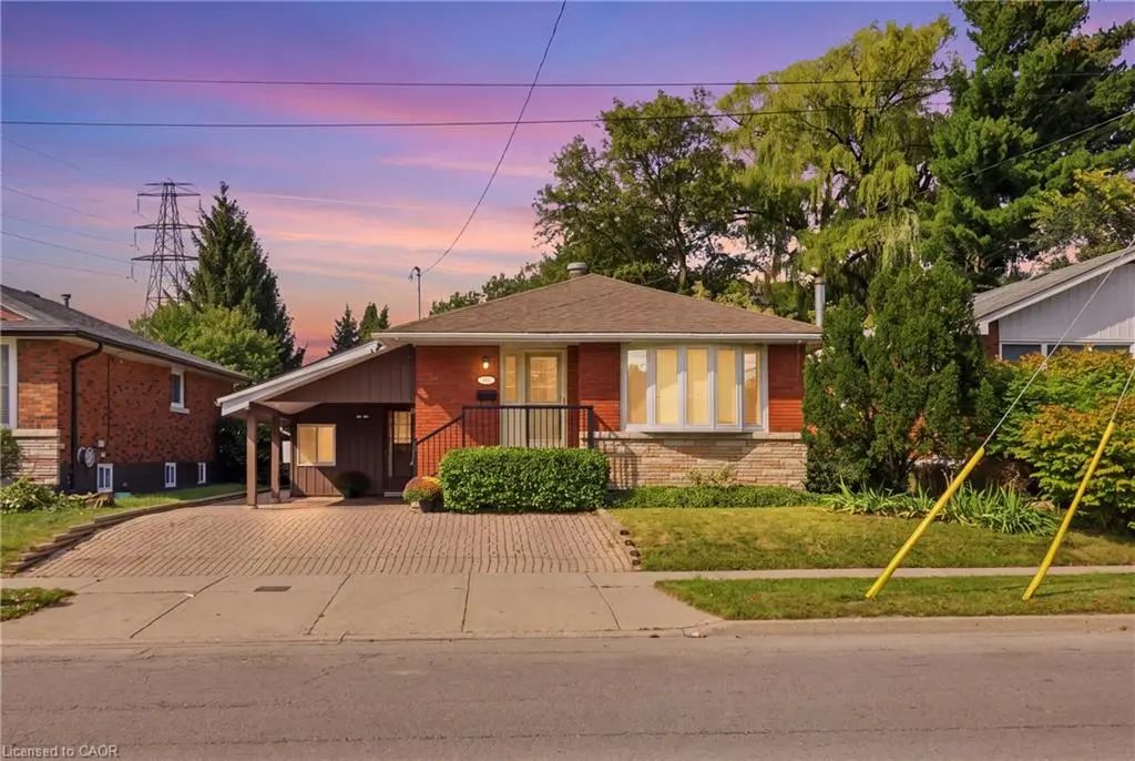304 Whitney Avenue, Hamilton