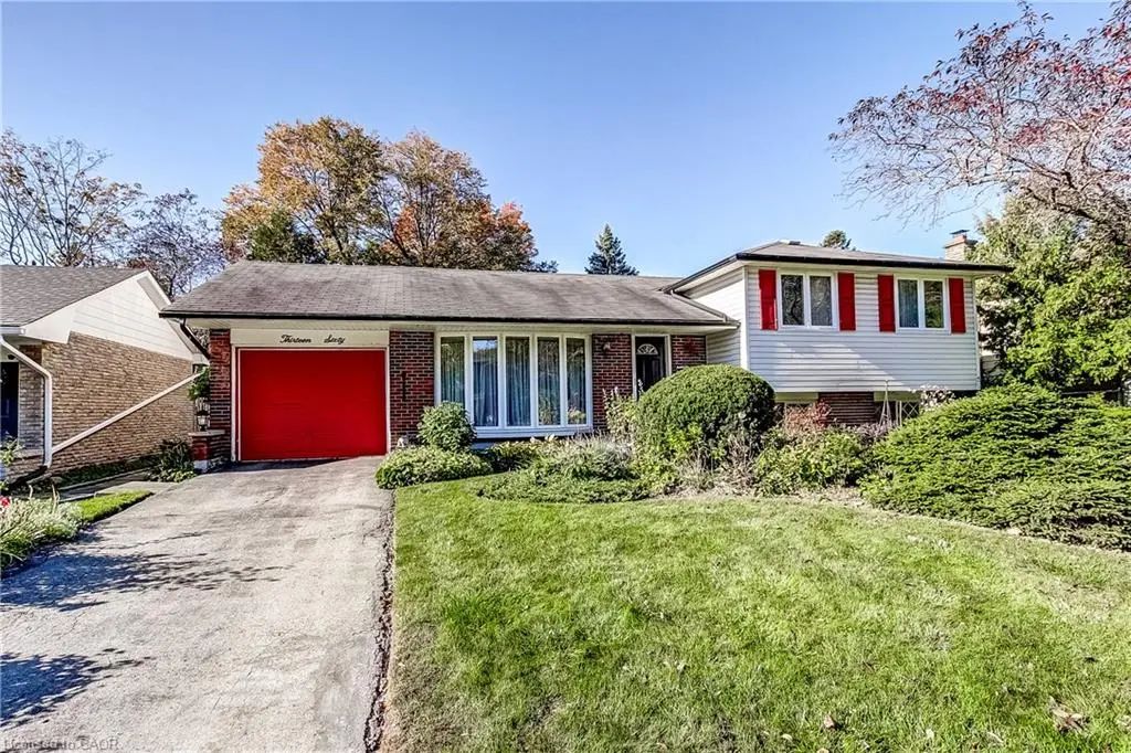 1360 Majestic Drive, Burlington