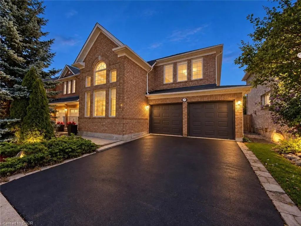 1396 Thorncrest Crescent, Oakville