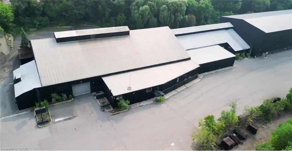 243 Queen Street N, Hamilton