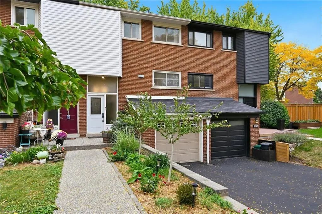 5474 Schueller Crescent, Burlington