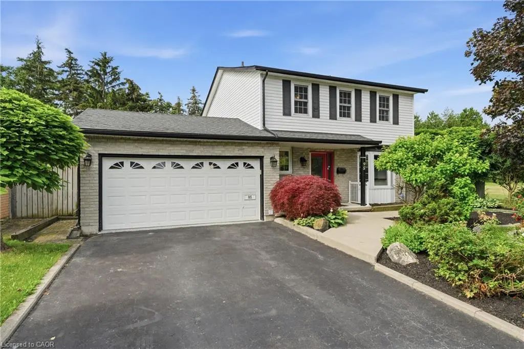 95 Birchpark Drive, Grimsby