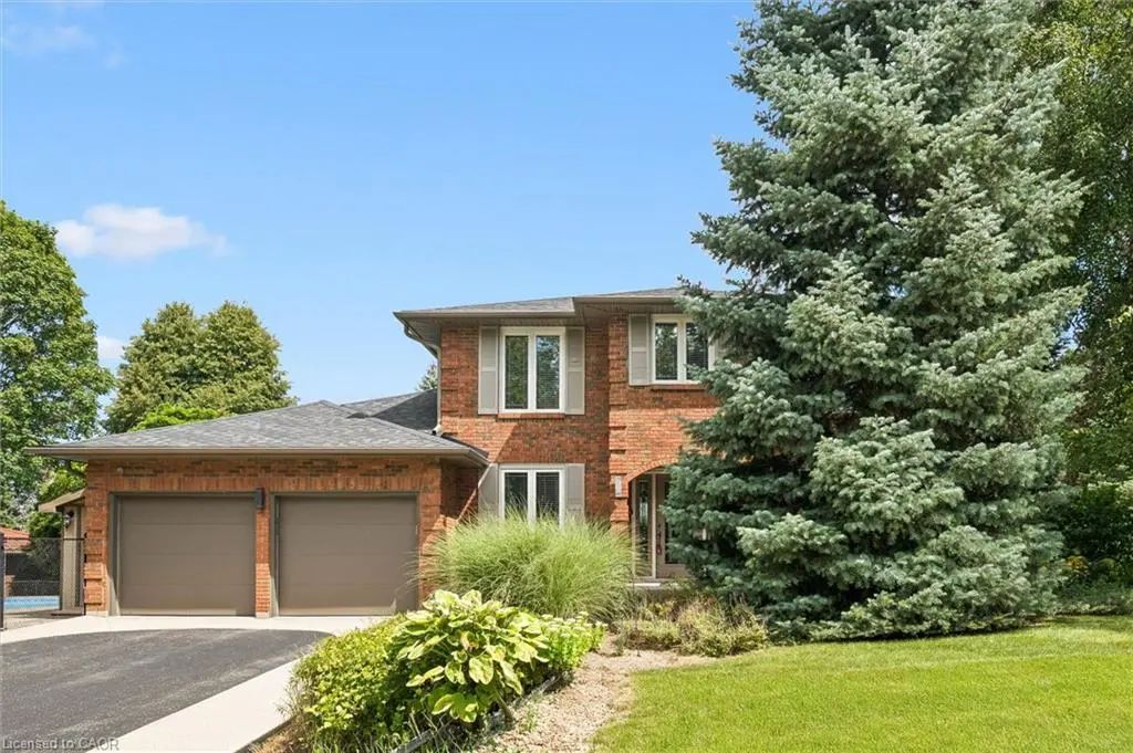 1 Chatterson Drive, Ancaster