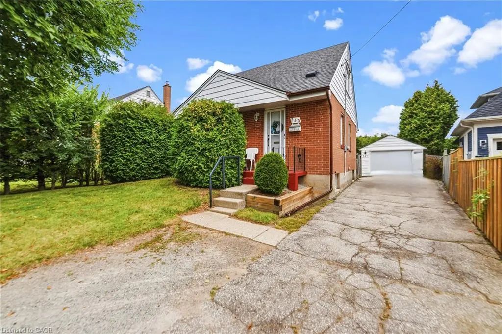 243 Jennings Crescent, Oakville