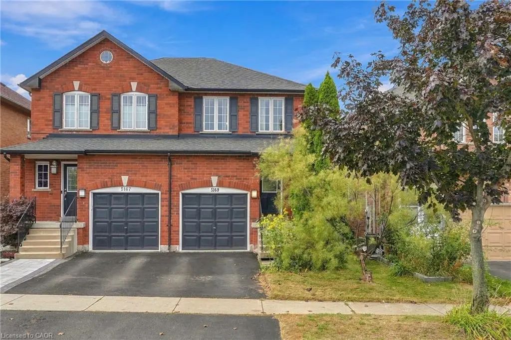 5169 Des Jardines Drive, Burlington