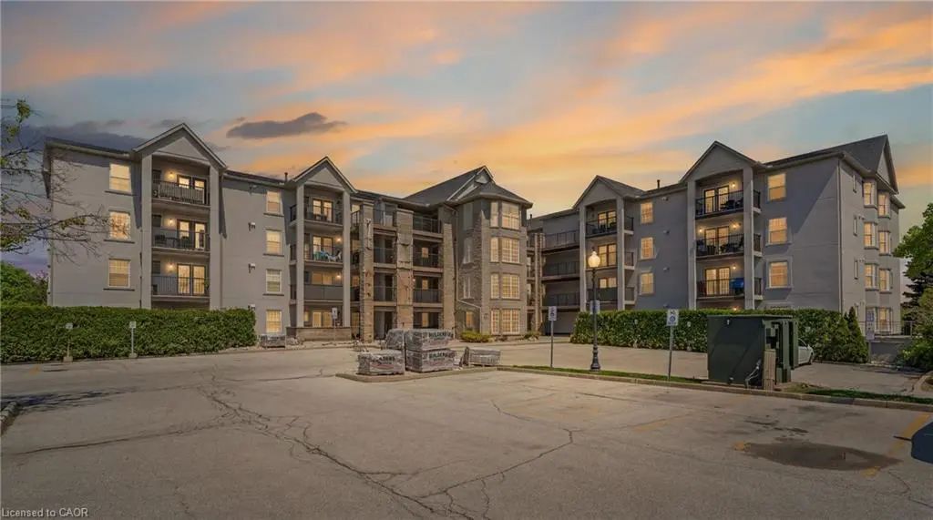 1421 Walkers Line 209, Burlington