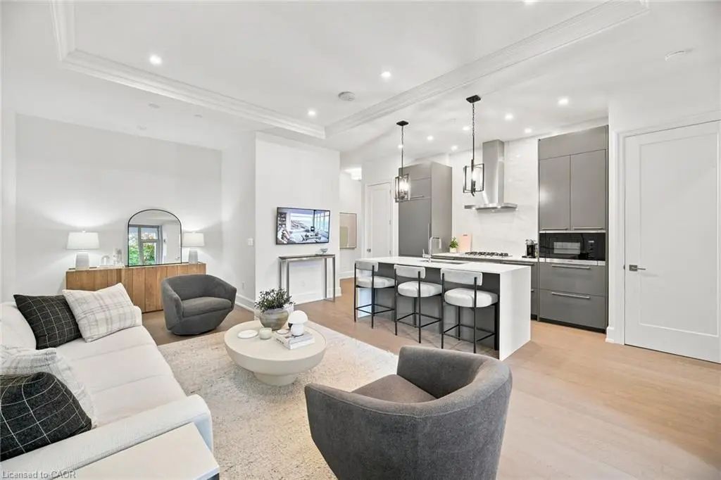 1441 Elgin Street 106, Burlington