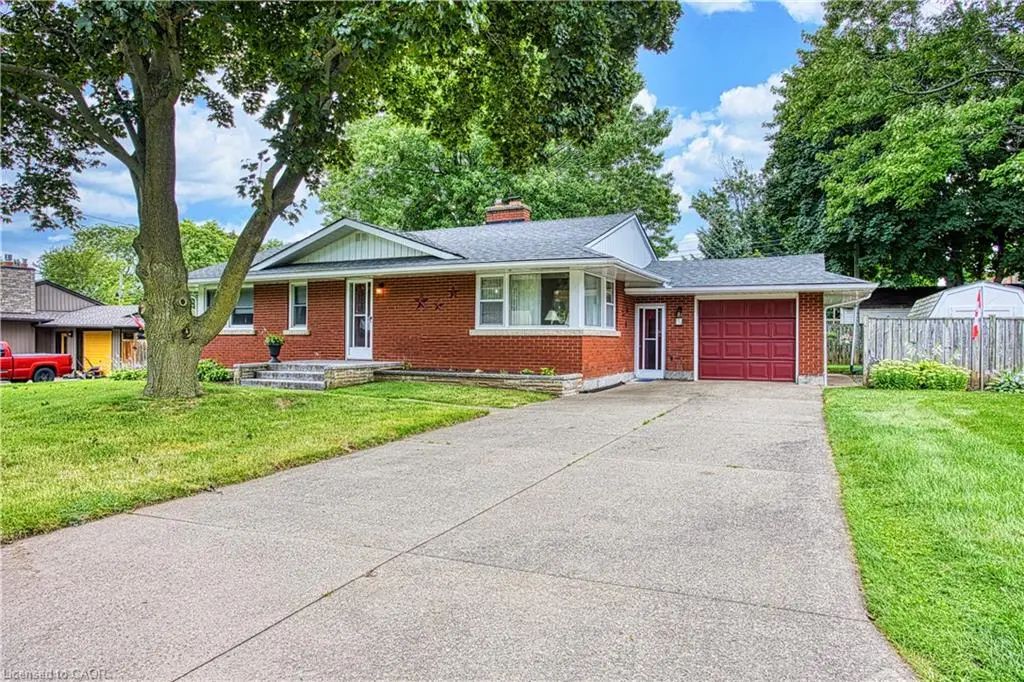 6 Cherrywood Avenue, Grimsby