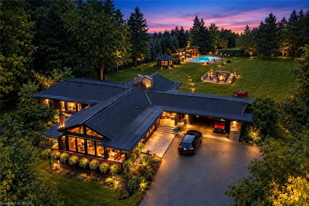2510 Britannia Road, Burlington