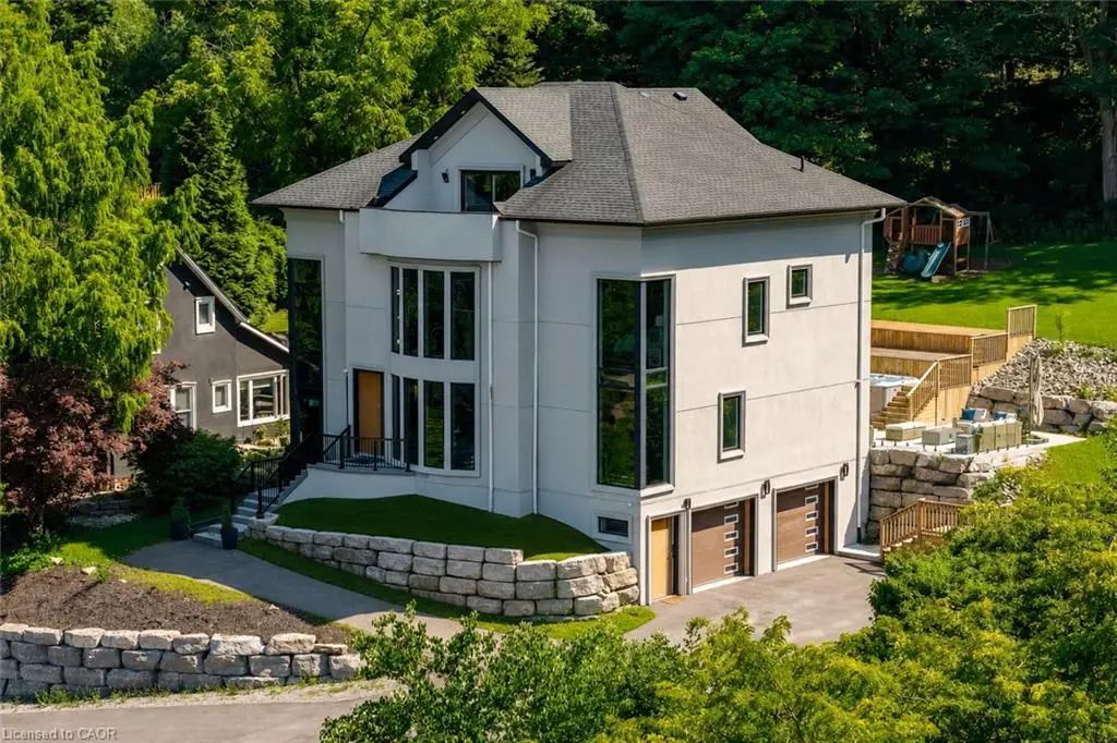 237b Main Street W, Grimsby