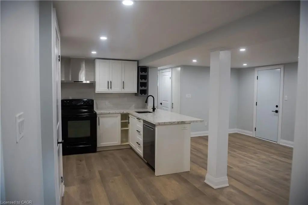 225 Aldercrest Avenue Lower Level, Hamilton