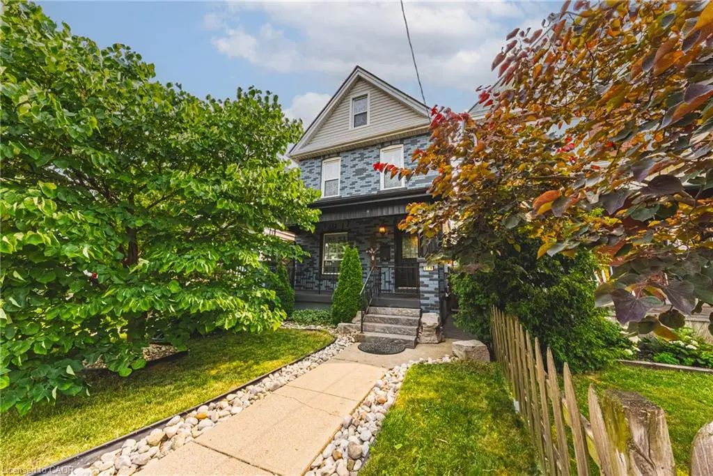 218 Grosvenor Avenue N, Hamilton