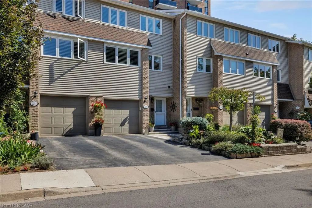 2236 Marine Drive, Oakville