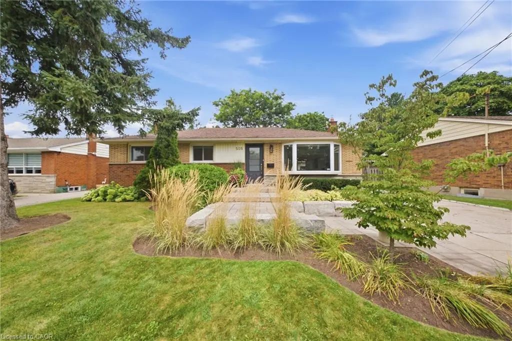 505 Enfield Road, Burlington