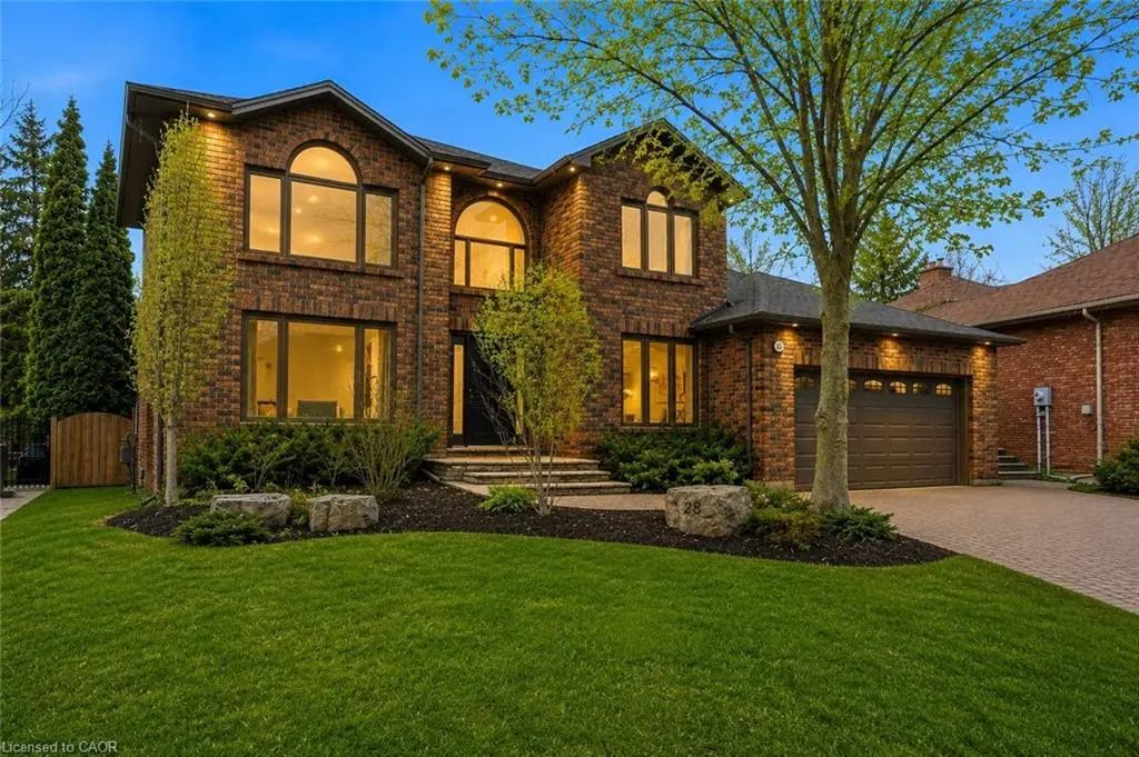 28 Deerview Avenue, Ancaster