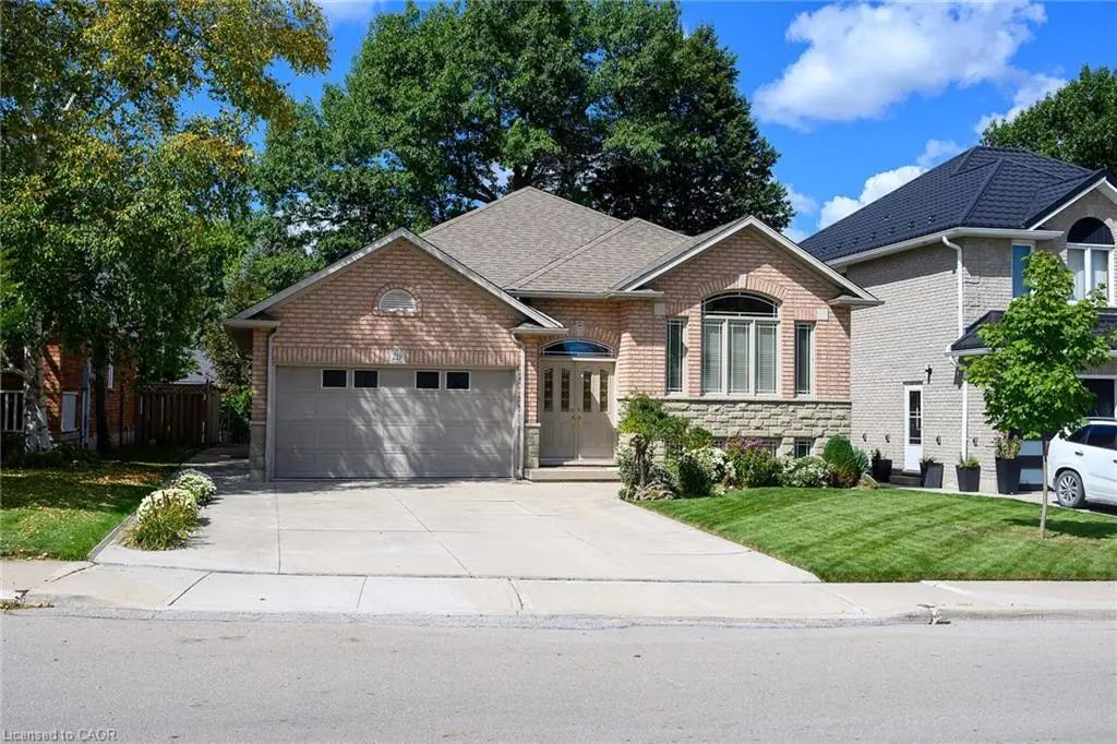 219 Jacqueline Boulevard, Hamilton
