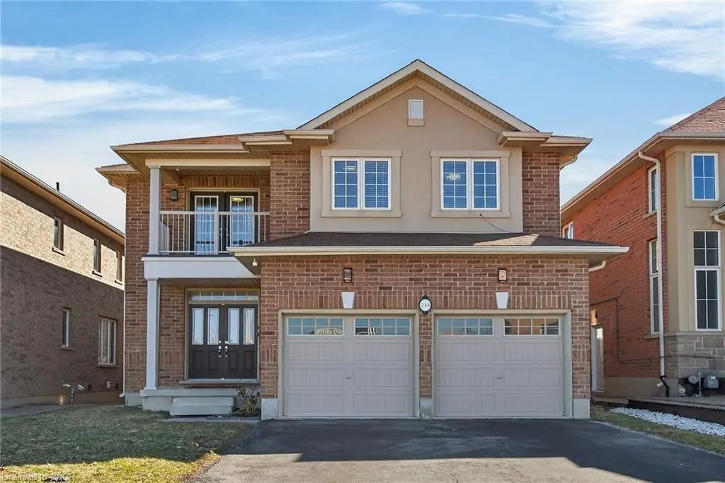 244 Raymond Road, Ancaster