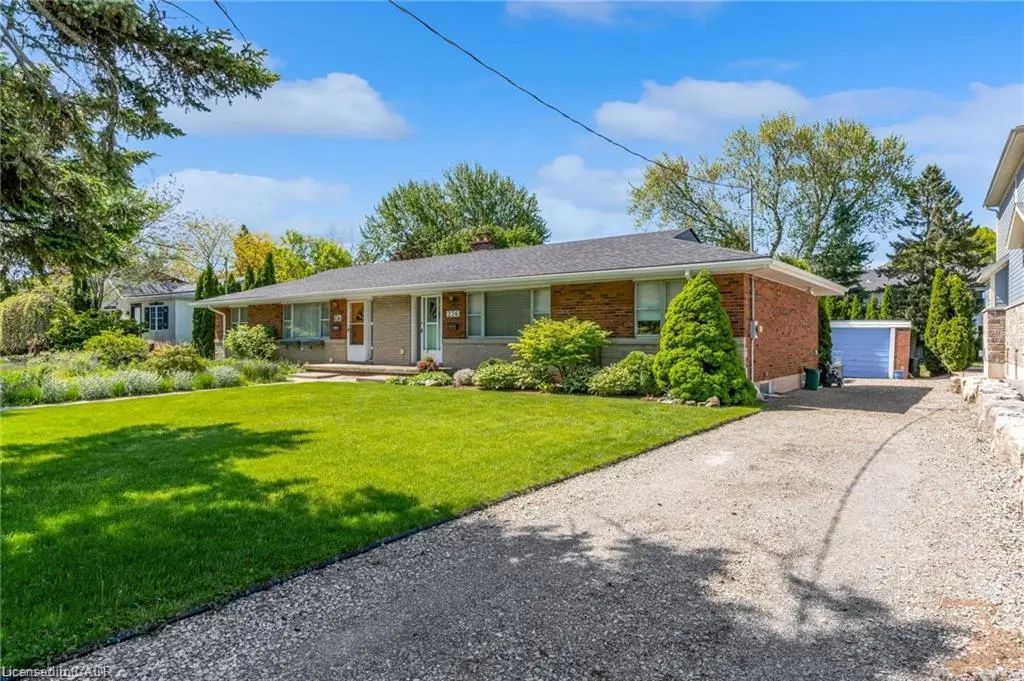 234 Pine Cove Road, Burlington