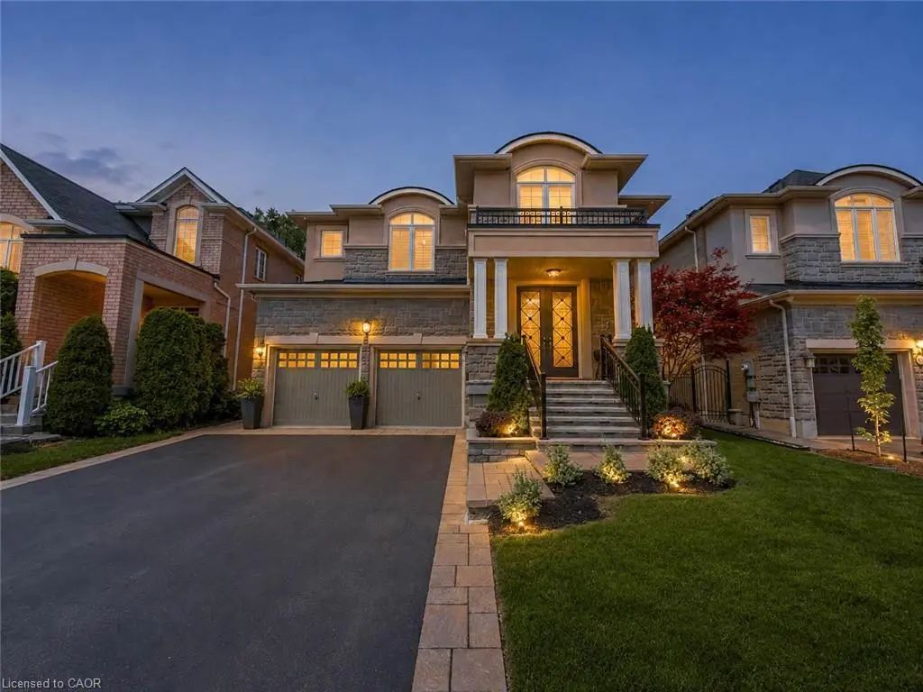 80 Sutherland Crescent, Ancaster