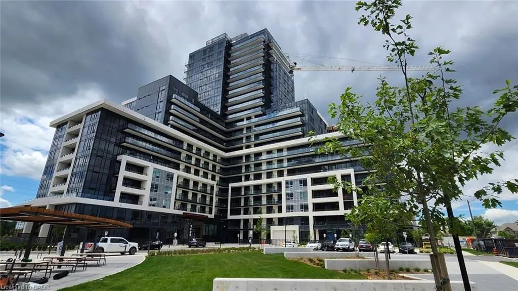 3220 William Coltson Avenue 1002, Oakville