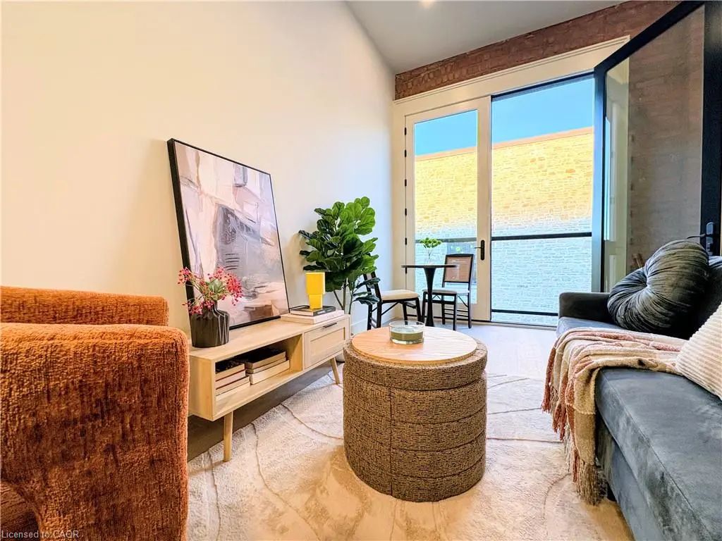 56 York Boulevard 203, Hamilton