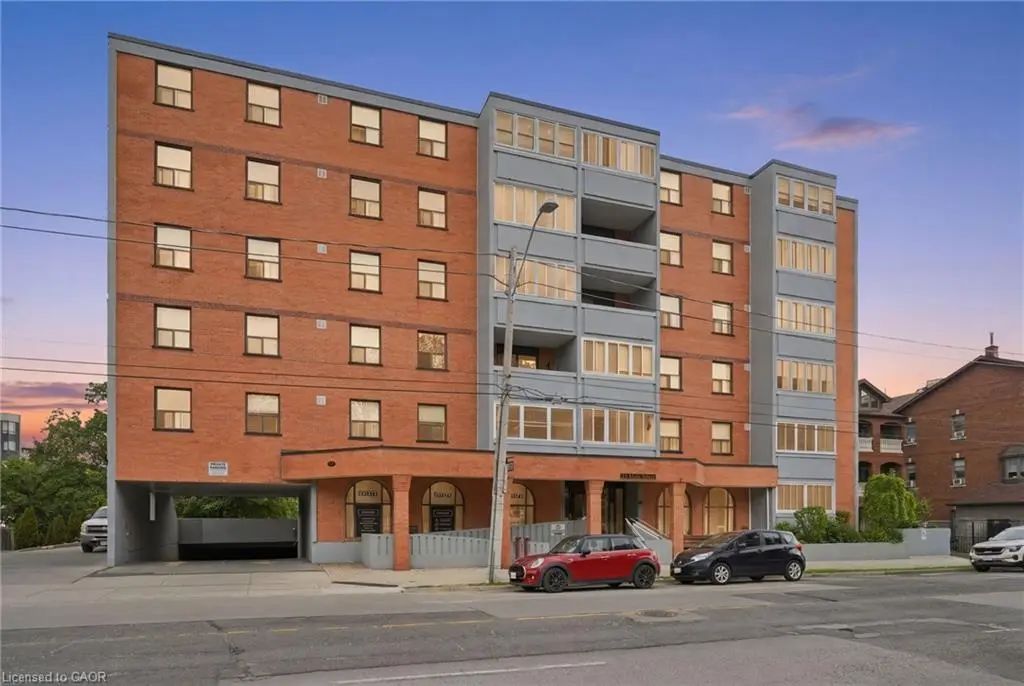 23 Main Street 404, Dundas