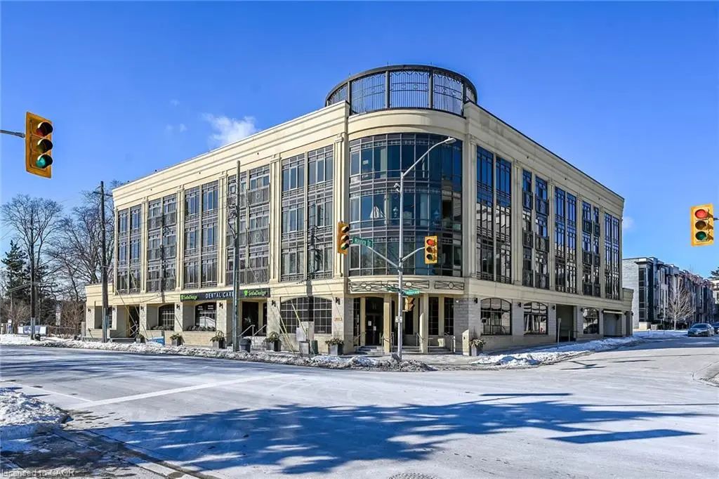 205 Lakeshore Road W 409, Oakville