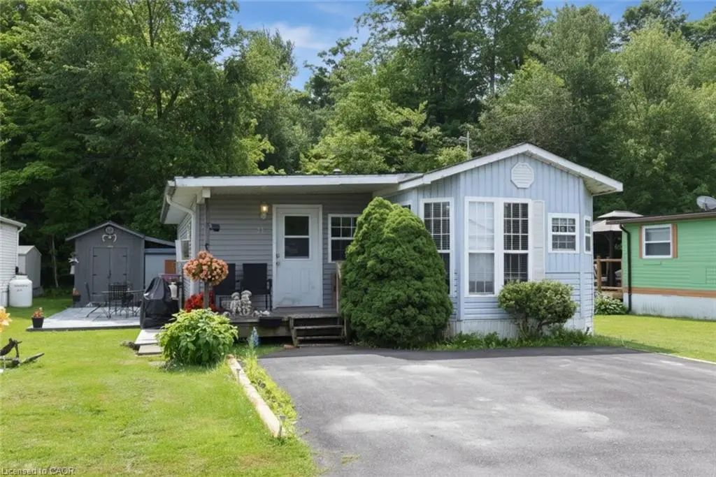 2490 Governors Road 41, Ancaster