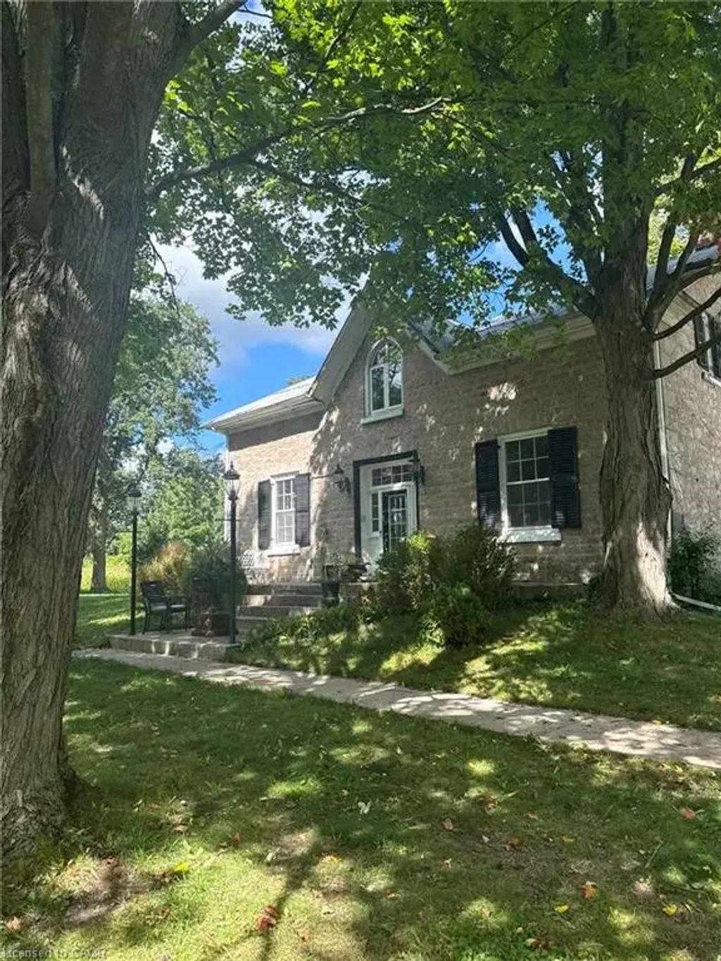 1457 Regional 97 Road, Hamilton