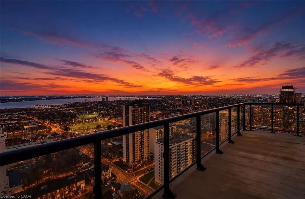 15 Queen Street S 2309, Hamilton