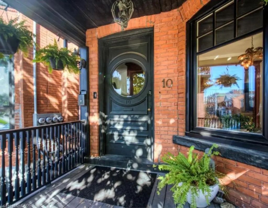 10 West Avenue N Lower, Hamilton