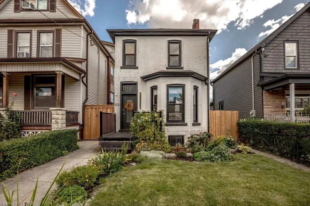 212 Gibson Avenue, Hamilton
