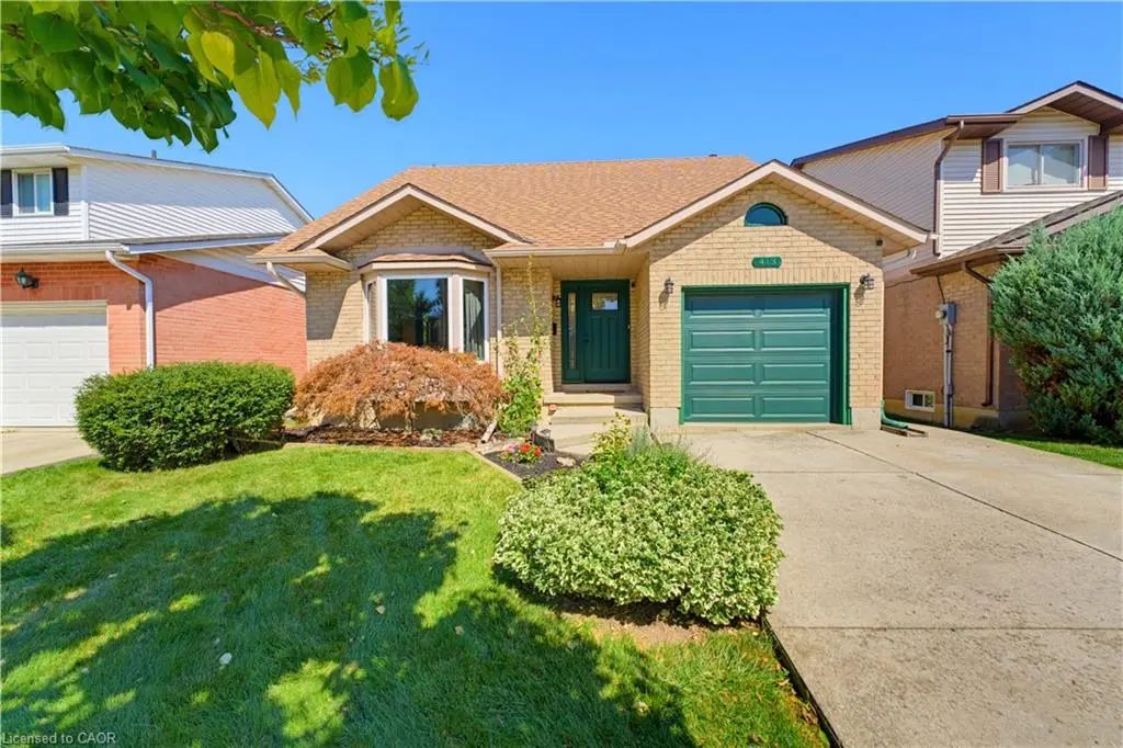 413 Acadia Drive, Hamilton
