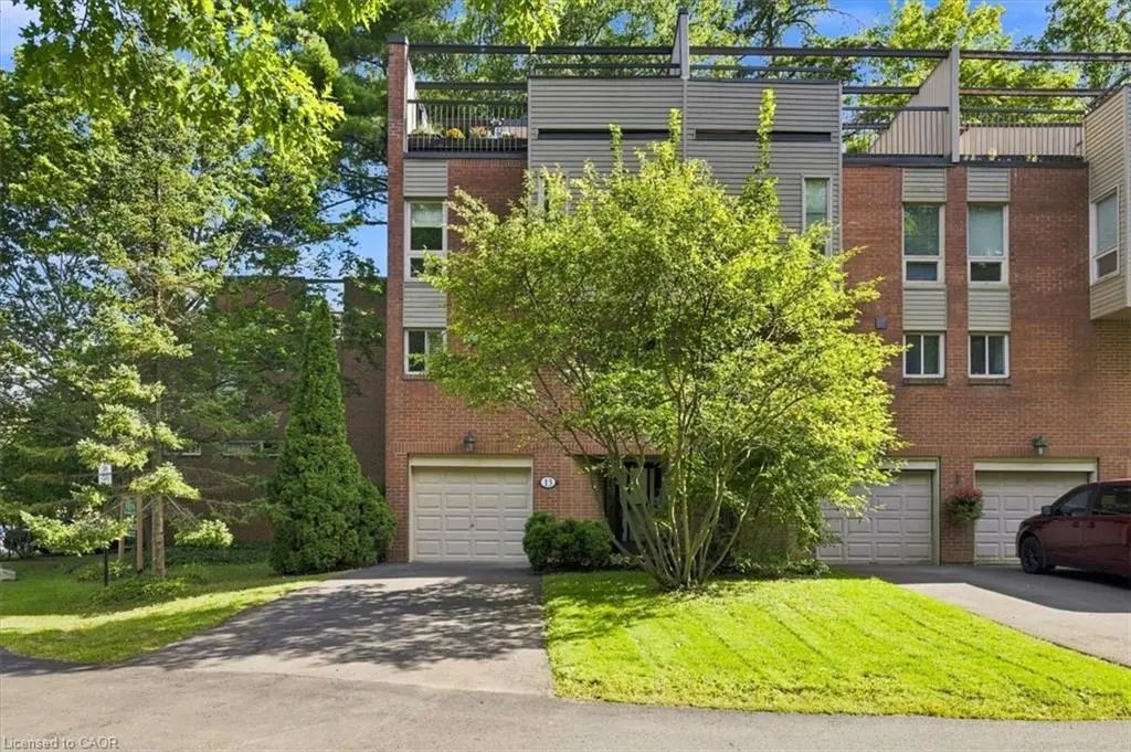1250 Marlborough Court 13, Oakville